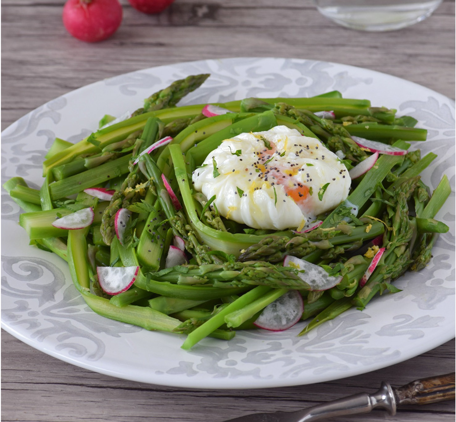 Ensalada templada de espárragos verdes